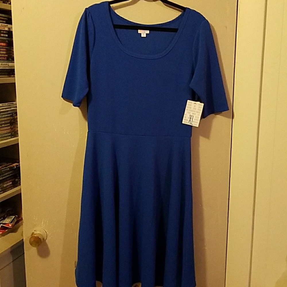 XL Nicole
